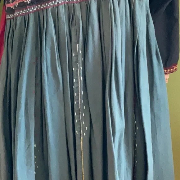 Vintage 70s Afghan dress - Picture 6 of 8